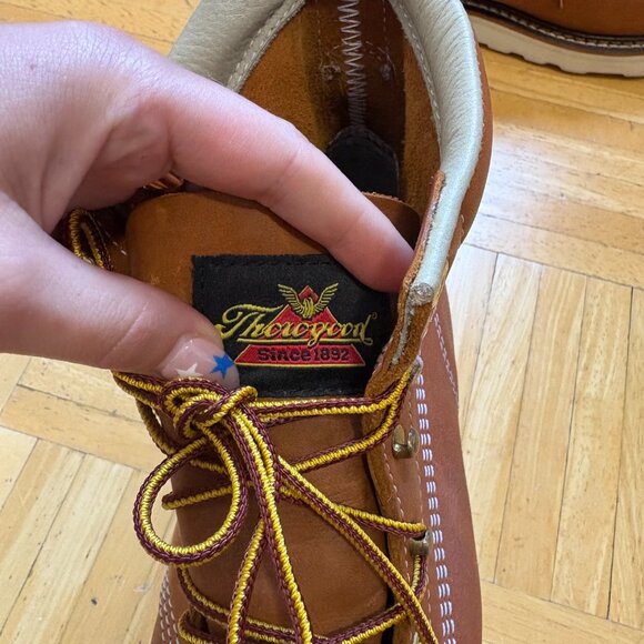 WORN ONCE - Thorogood American Heritage 6" Tobacco Moc Toe Work Boots for Men 11 - Picture 4 of 10
